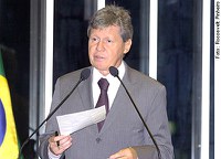 Arthur Virgílio considera denúncia de falsificação estarrecedora