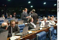 Senado aprova verba para retomada de obras em aeroportos