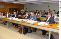 Presidente da Vivo debate convergência tecnológica em audiência pública