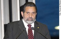 Gilvam destaca atuação de Hélio Costa no Ministério das Comunicações