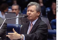 Arthur Virgílio pede derrubada de possível veto presidencial à Lei da Super Receita