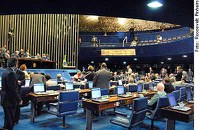 Dez medidas provisórias trancam a pauta do Plenário