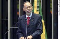 Inácio Arruda destaca contribuições do PCdoB para o Brasil