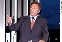 Alvaro Dias defende a retomada do desenvolvimento de Foz do Iguaçu