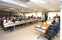 Projeto que limita possibilidade de correntistas sustarem seus cheques é aprovado na CAE