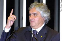 Delcídio lembra aniversário de criação do Mato Grosso do Sul