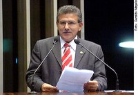 Terapeutas ocupacionais e fisioterapeutas prestam "valioso trabalho para a população", afirma José Nery