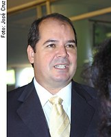 Tião Viana diz que definir regras da fidelidade partidária é prerrogativa exclusiva do Legislativo