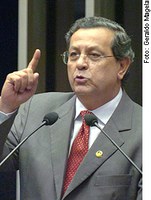 Jayme Campos anuncia promessa de pavimentação da BR 163