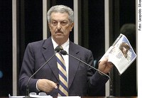 Romeu Tuma homenageia FAB no Dia do Aviador