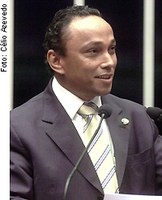 Sibá destaca contribuição da revolução cubana para a inteligência humana