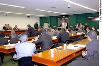 CMO deve votar nesta terça-feira o relatório preliminar ao Orçamento