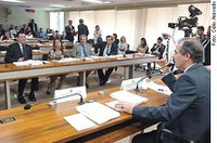 Projeto que fixa prazo para restituição de imposto de renda está na pauta de terça da CAE