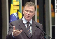 Casagrande diz que reeleição de Lula seria um rompimento com a ordem constitucional