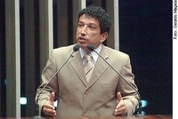 Magno Malta comemora projeto de vilas olímpicas no Espírito Santo