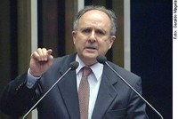 Cristovam apela a governadores por atendimento adequado a deficientes