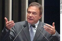 Alvaro Dias denuncia falta de liberação de verbas da segurança para estados