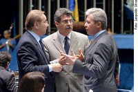 Aprovada MP que regulamenta trabalho no comércio aos domingos e feriados