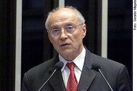 Exploração de petróleo poderá reforçar a cidadania, diz Suplicy