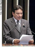 Papaléo rebate críticas da imprensa sobre gastos do Congresso Nacional