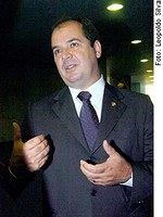 Tião Viana: Jogo do Brasil prejudicou votação do imposto sindical na Câmara