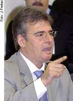 Advogado diz que não há provas contra Renan e que denúncia foi feita por desafeto