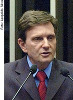 Crivella agradece medalhas recebidas em Minas Gerais