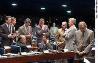 Aprovada revogação de MP que criou regime de tributação para importações do Paraguai