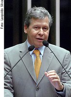 Arthur Virgílio saúda eleição de Bruno Covas para presidir a juventude tucana