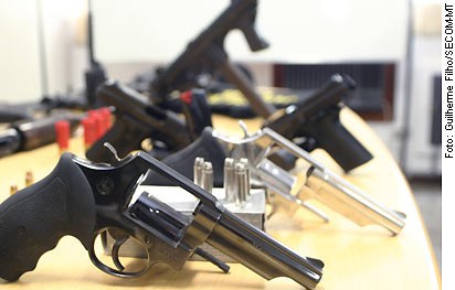 Registro de atiradores e colecionadores de armas de fogo cresce 879% em  cinco anos - Jornal O Globo