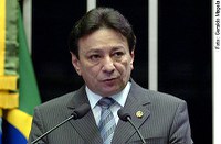 Papaléo diz que educação básica de baixa qualidade é gargalo para o desenvolvimento