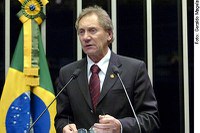 Casildo Maldaner: Congresso "não pode se furtar" de debater exploração do pré-sal