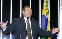 A 25 dias das eleições municipais, Mão Santa lembra histórico de lutas pela democracia