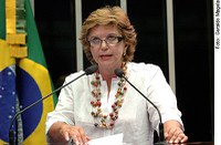 Lúcia Vânia destaca participação popular na campanha eleitoral