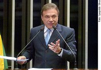 Alvaro Dias: crise é mais séria do que o governo admite