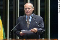 Renan comemora medidas para aumento da produção de fertilizantes no país