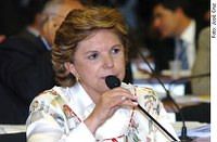 Lúcia Vânia quer proteção ao trabalhador idoso sem vínculo empregatício