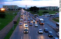 Dez projetos de lei apresentados pelos senadores em 2008 pretendem melhorar a segurança no trânsito