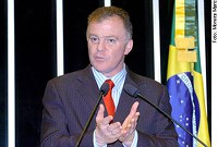 Casagrande sugere que Câmara e Senado discutam em conjunto proposta de reforma política