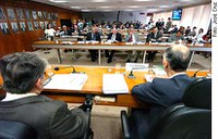 CCJ aprova projeto que beneficia associações