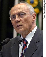 Suplicy diz que MP dos bancos "não é Proer", mas operação normal