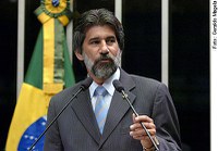 Valdir Raupp defende projeto que suspende desmatamento na Amazônia Legal