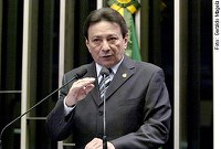 Papaléo defende criação de ZPE no Amapá