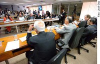 PEC quer tornar permanente o Fundo de Combate e Erradicação da Pobreza