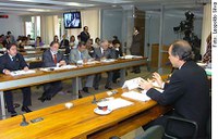 CAE adia análise da proposta que permite adesão de novos setores ao Simples Nacional