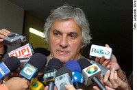 Delcídio Amaral adia apresentação de relatório preliminar ao Orçamento 2009