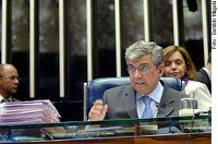 Garibaldi faz apelo para parlamentares responderem ao ofício sobre contratação de parentes