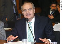 Fundo pode financiar apoio a policiais e bombeiros