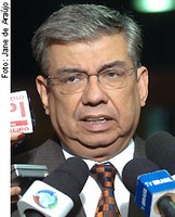 Garibaldi diz que fará as demissões necessárias