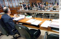 Proibição ao fumo em ambientes fechados está na pauta da CCJ